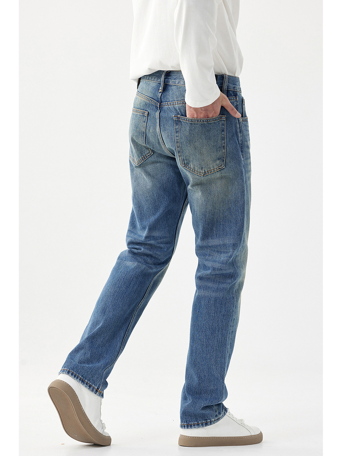 Hem detail