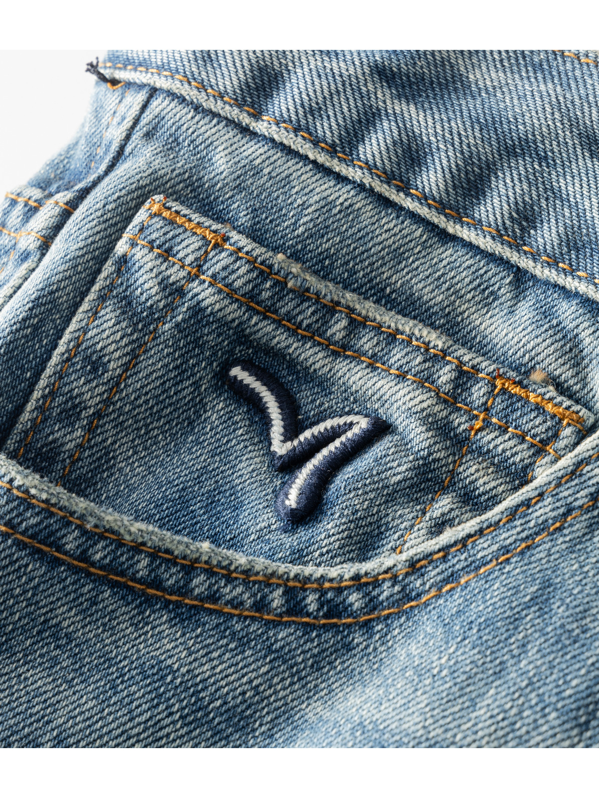 Hem detail