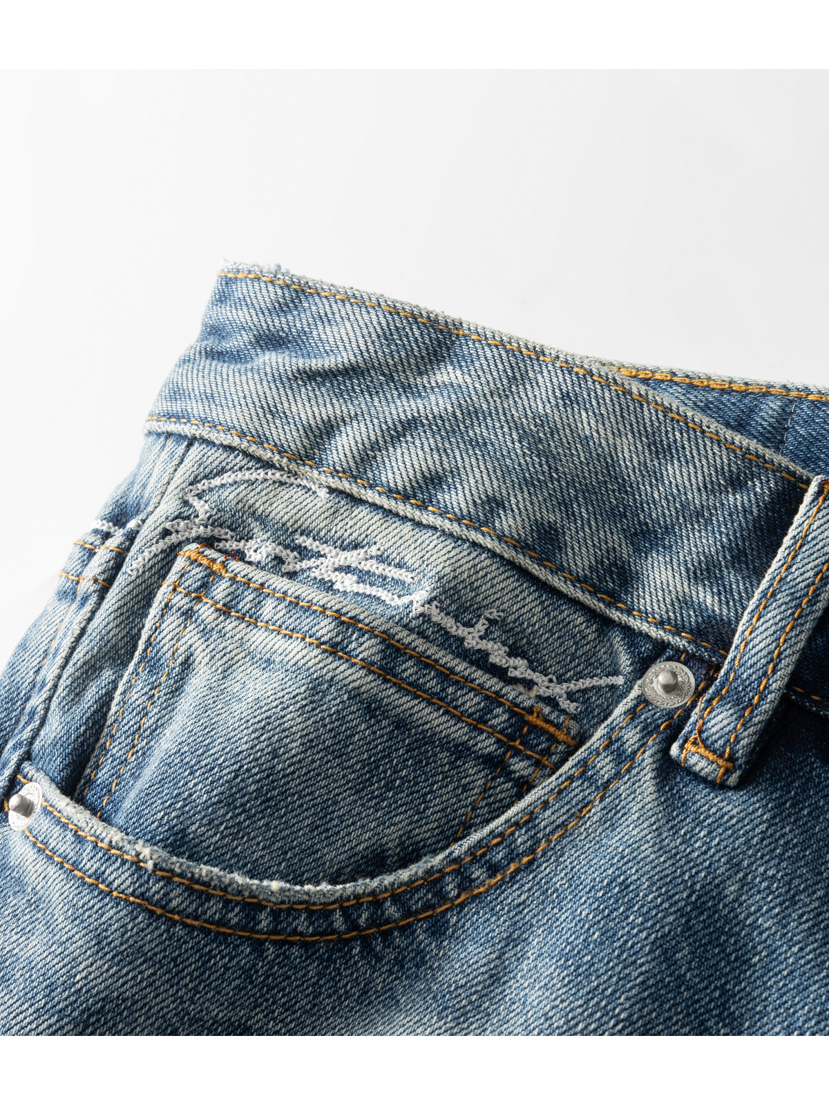 Fit detail